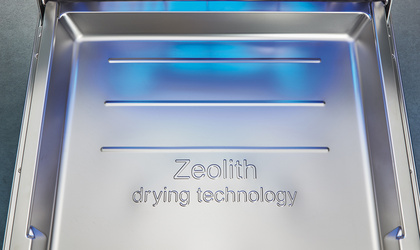 Zeolith Trocknen – Für glänzende Spülergebnisse bei Elektro von Pokrowsky in Biebelried