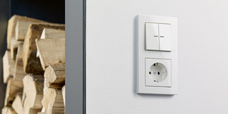 JUNG KNX Taster F 10 bei Elektro von Pokrowsky in Biebelried